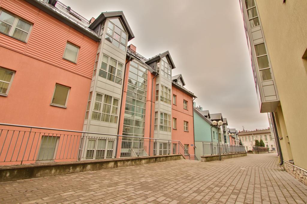 Daily Apartments - Ilmarine/Port Tallinn Exterior foto
